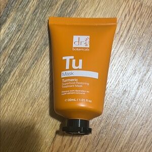 Turmeric Superfood Restoring Treatment Mask - Orange